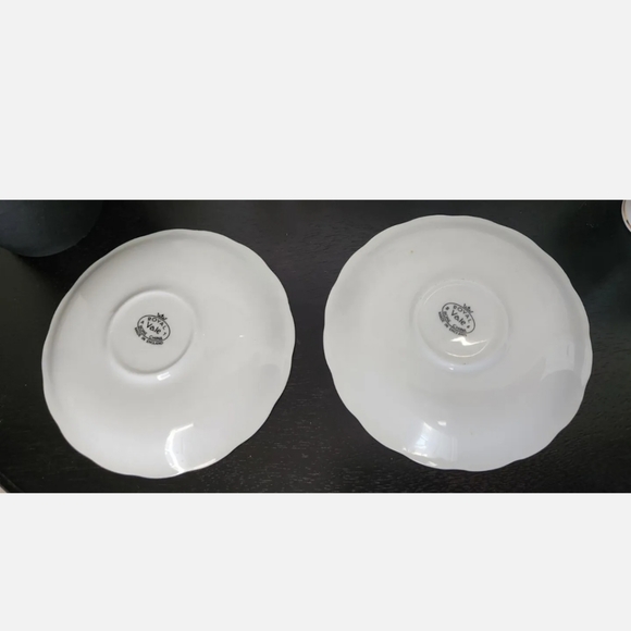 Royal Vale Tea set of 2 Pink Floral Pattern Vintage Bone China from England - Picture 6 of 10